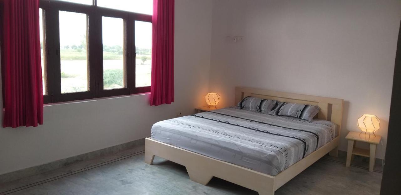 Ibishouse Farm Stay بهاراتبور المظهر الخارجي الصورة